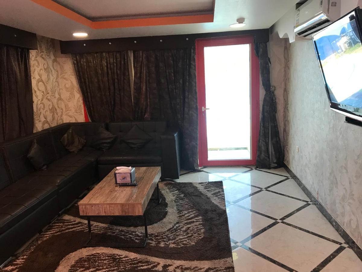 منتجع وشاليهات مورجان الشرق - للعائلات فقط - Νταμάμ Εξωτερικό φωτογραφία
